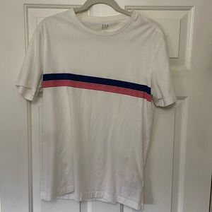 Gap T Shirt